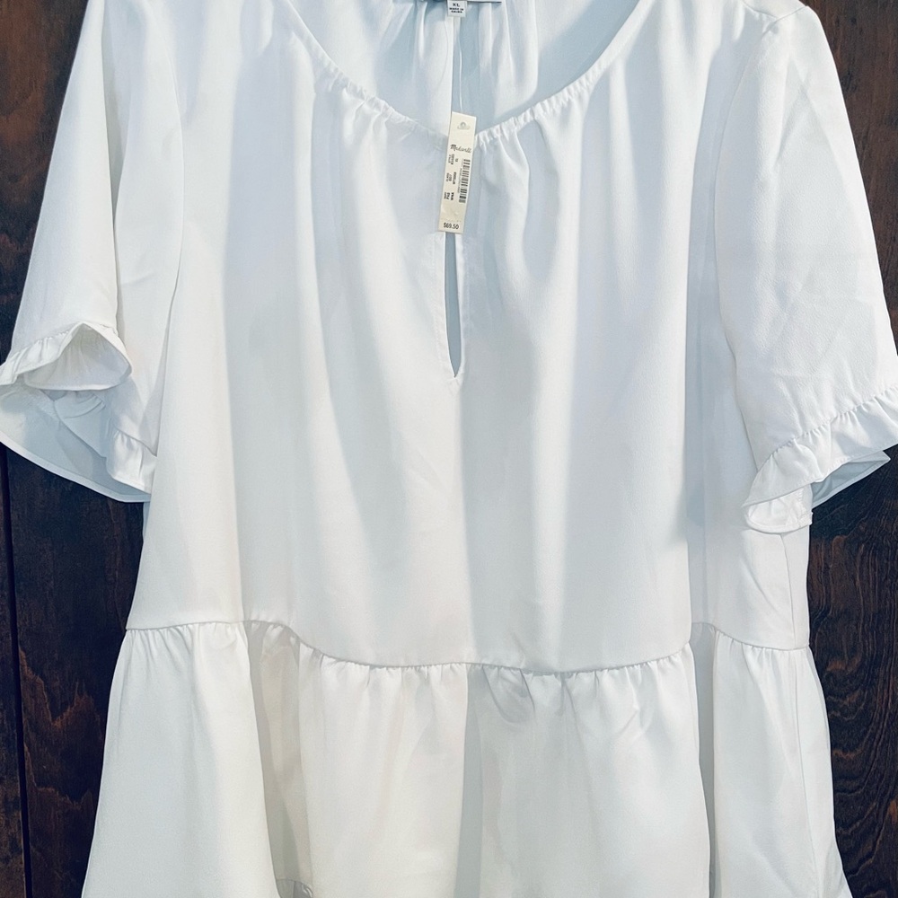 NWT! Madewell Ivory Ruffle Hem Blouse